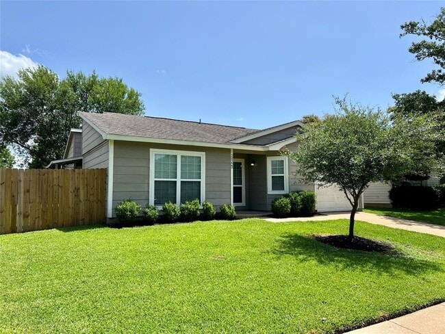 Building Photo - 24223 Jumping Jay Dr