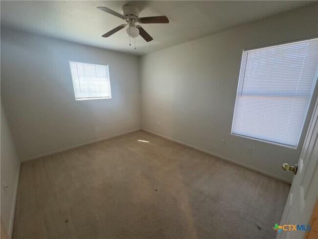 Building Photo - 5614 Orts Dr