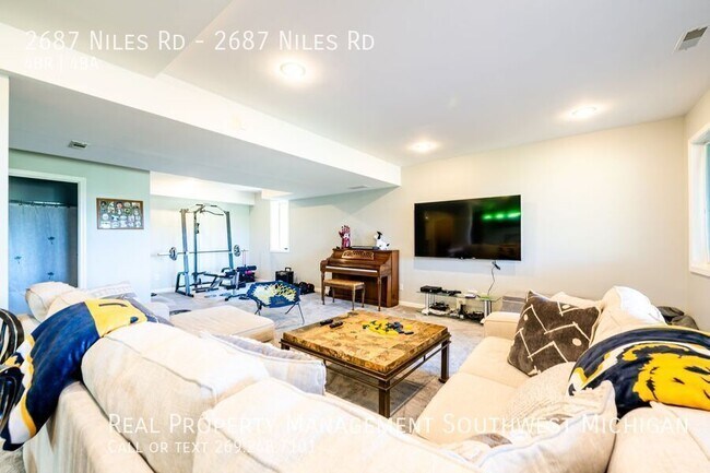Building Photo - 2687 Niles Rd