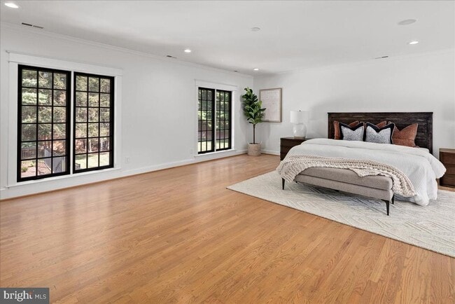 Building Photo - 10816 Barn Wood Ln