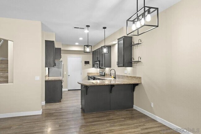 Building Photo - 1444 Canvas Dr