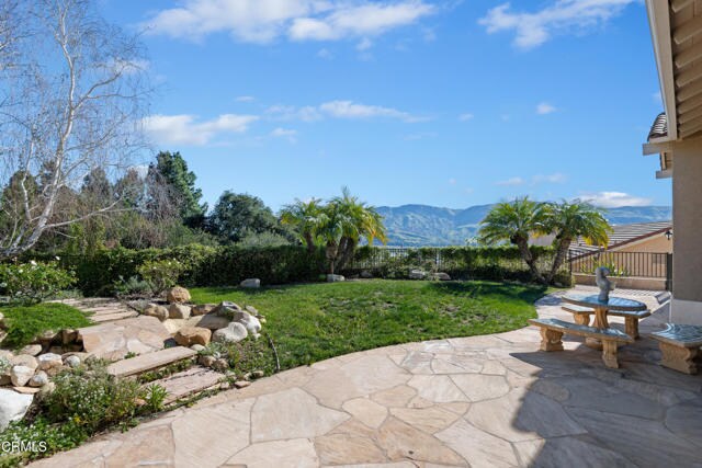 Building Photo - 815 Vista Grande Dr