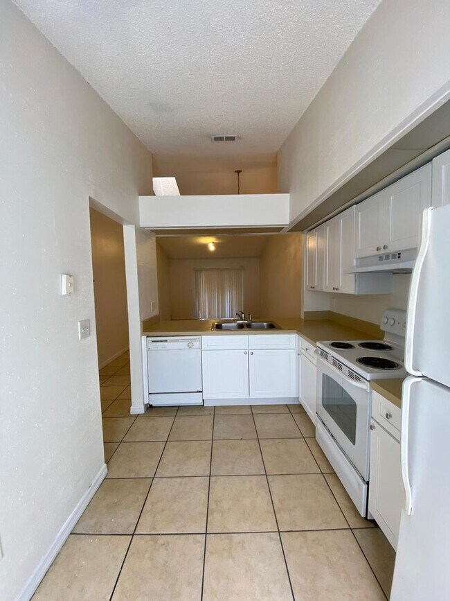 Building Photo - 4713 Almond Willow Dr