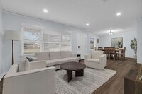 Building Photo - 610 S Georgetown Dr