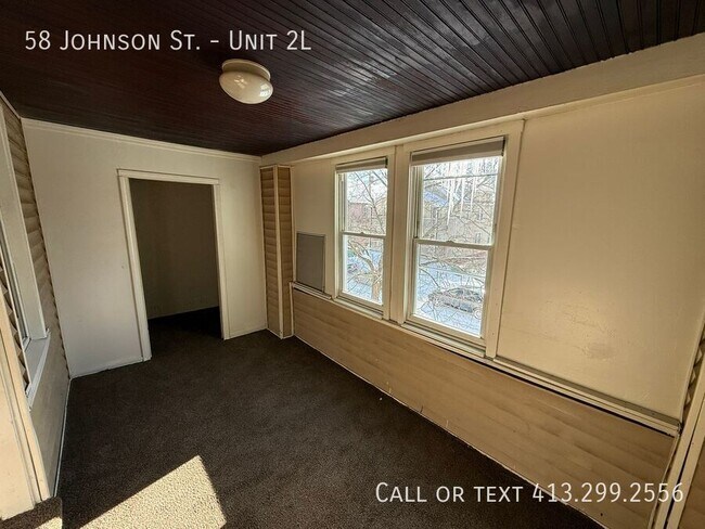 Building Photo - 58 Johnson St