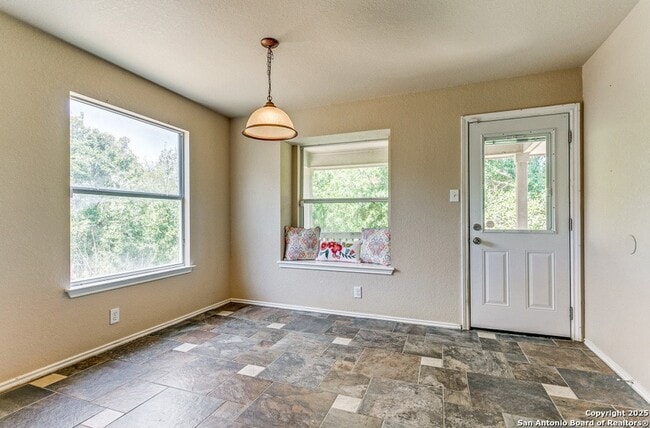 Building Photo - 8227 Maloy Manor