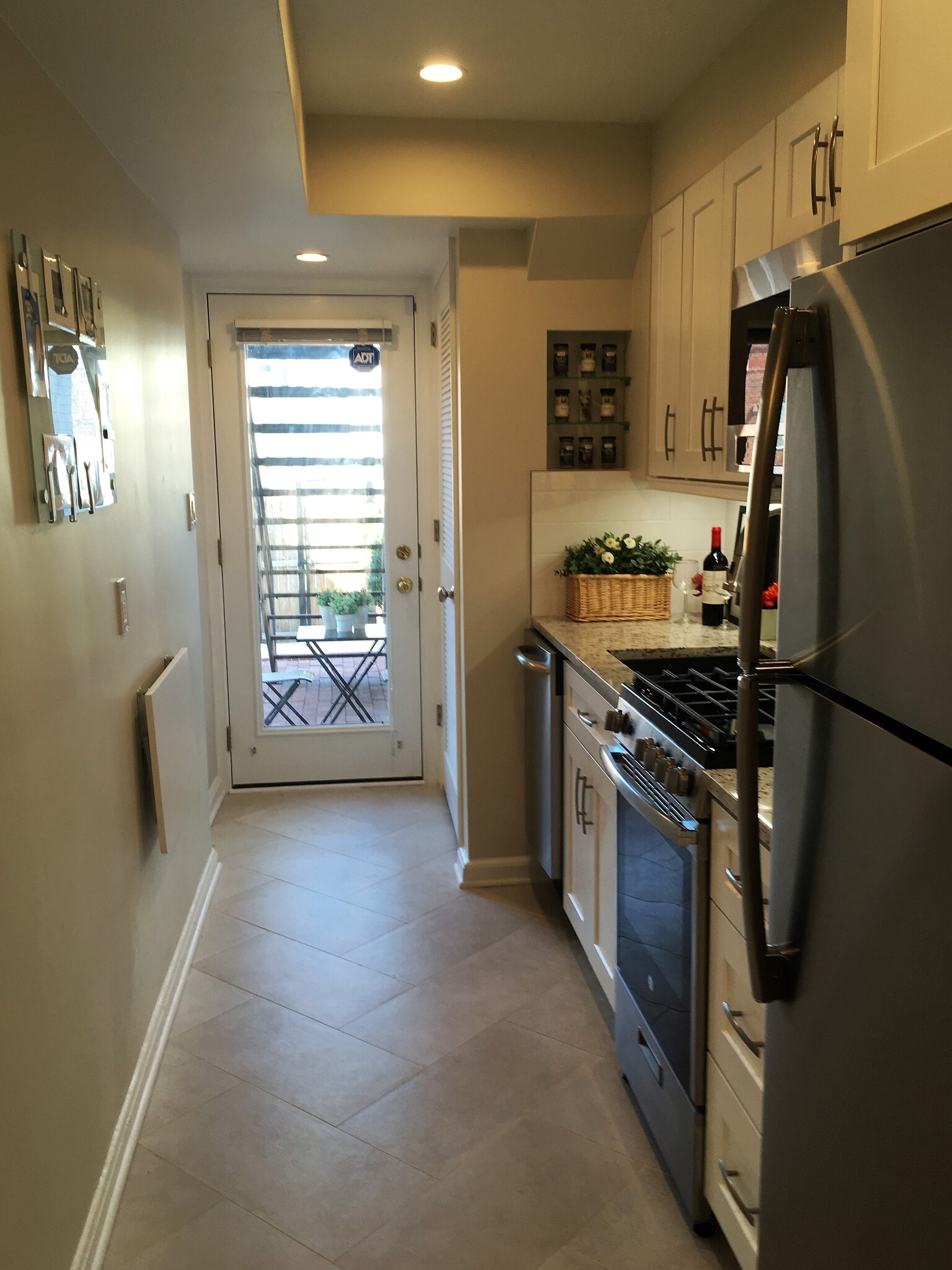 Building Photo - 1316 Constitution Ave NE