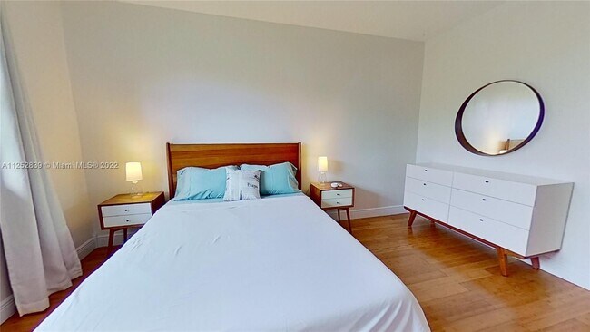 Building Photo - 11631 SW 2nd St