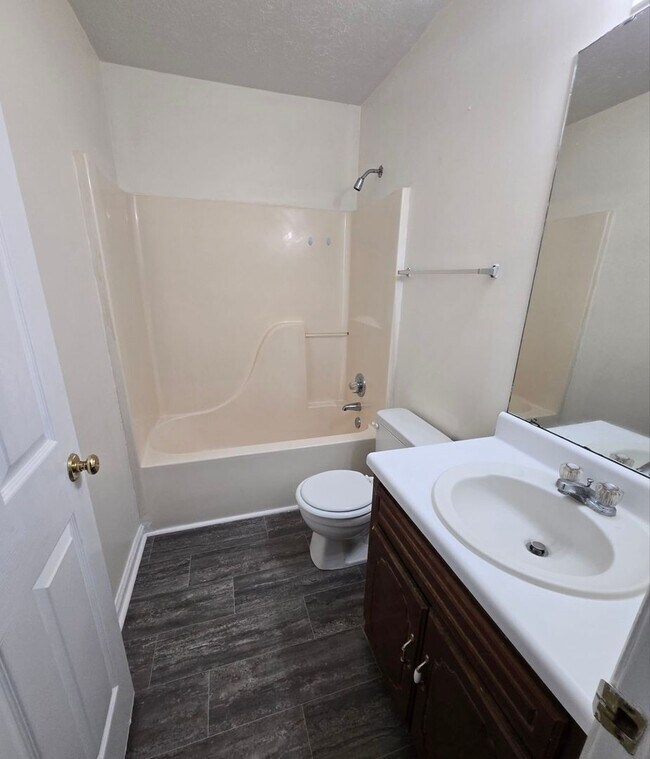 Building Photo - 5382 Whisperwood Ct