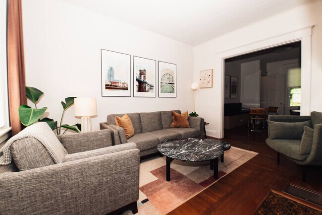 Building Photo - 3508 Tarpis Ave