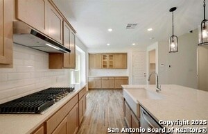 Building Photo - 10819 Bango Farms