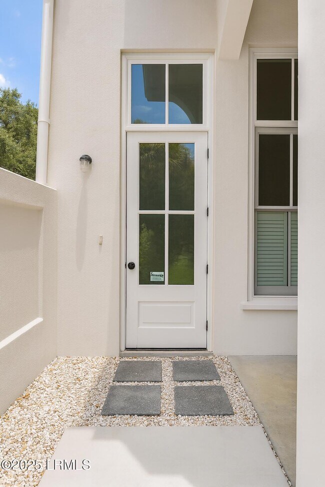 Building Photo - 23 Market