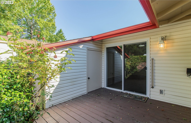 Back Patio and Extra Storage Space - 2115 SE 148th Pl