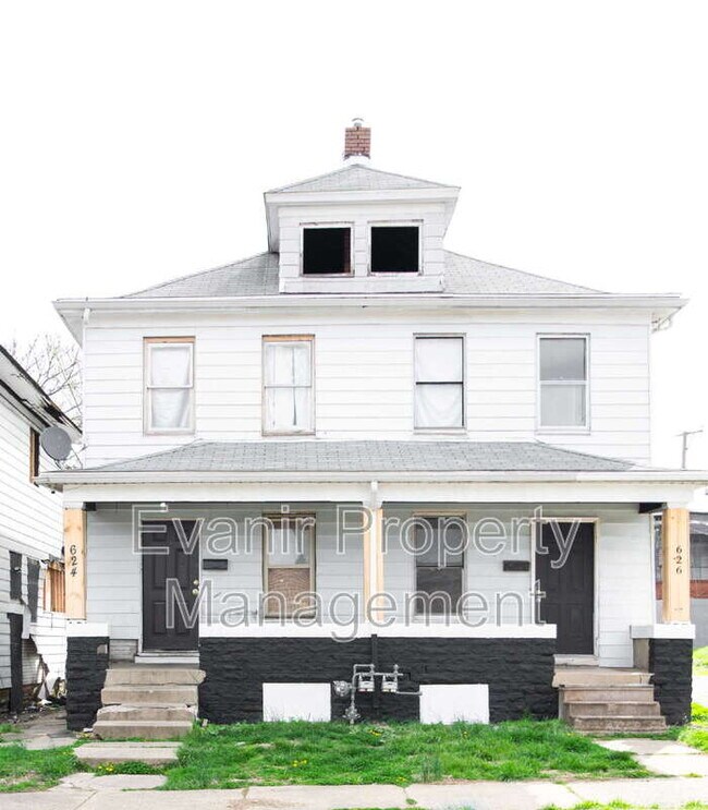 Building Photo - 626 Pritz Ave