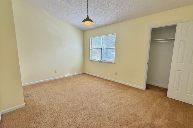 Building Photo - $500 RENT CREDIT | AVAILABLE NOW! | ONLY PAY ELECTRIC! | (Pets Considered)