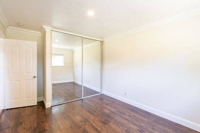 Building Photo - Lovely 4 bedroom home in Morgan Hill!