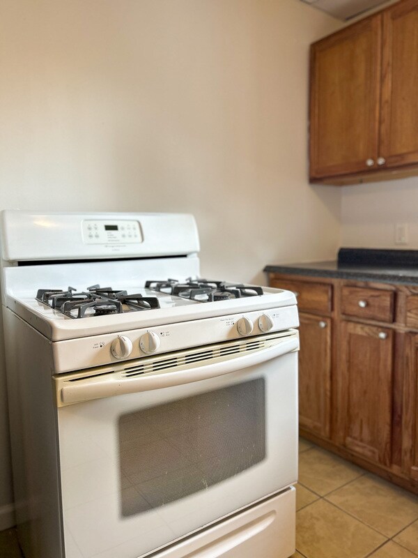 Building Photo - 1404 Wareman Ave