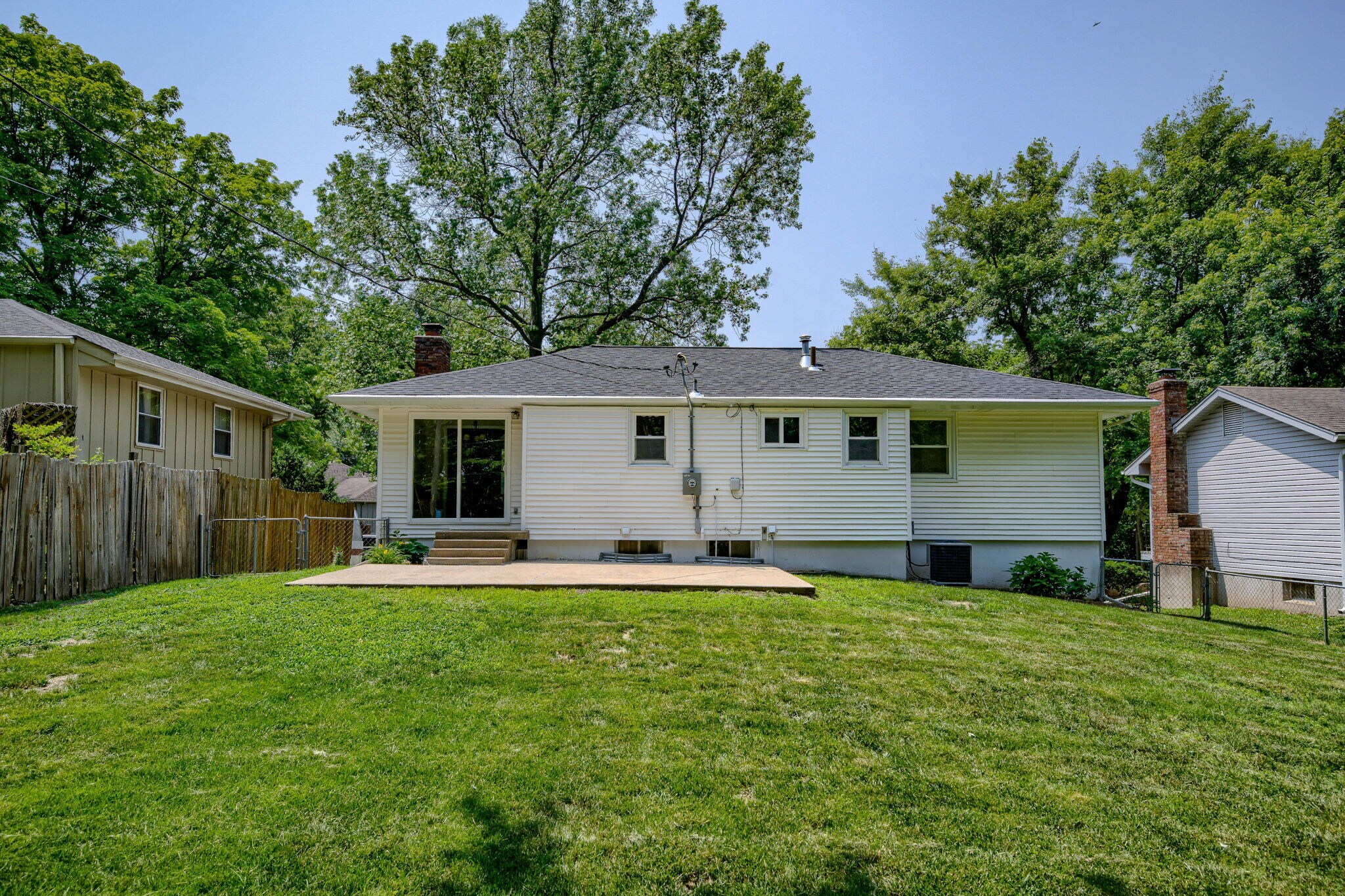Building Photo - 508 SW Stratford Rd