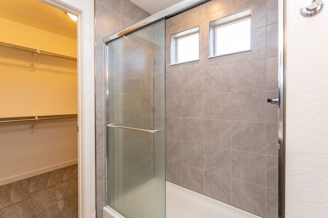 Building Photo - Move-In Ready Home in Desirable Banning Lewis Ranch!!