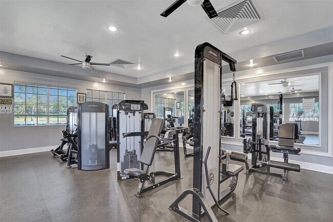 Building Photo - 4301 SW 131st Ln