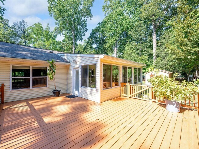 Building Photo - 22919 Camp Arrowhead Rd