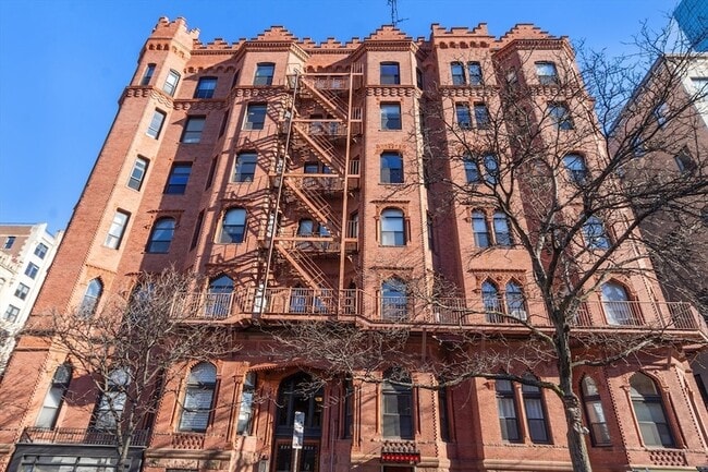 Building Photo - 271 Dartmouth St