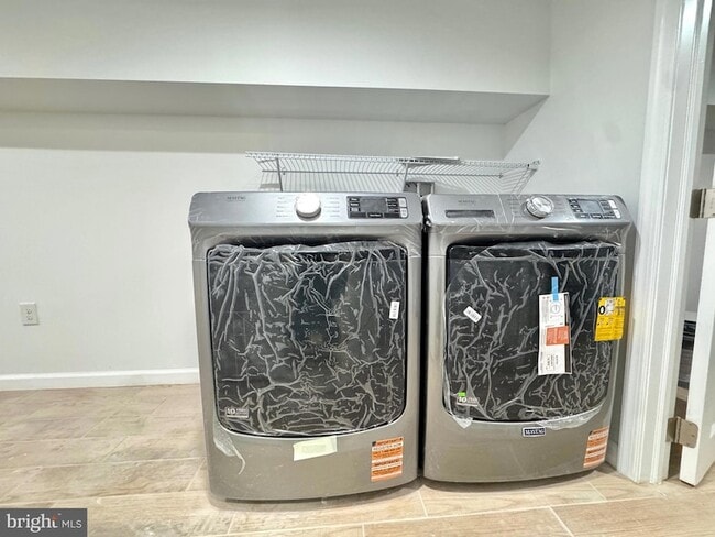 Building Photo - 781 S 3rd St