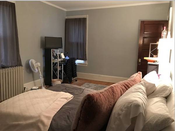 Building Photo - 2956 N Prospect Ave