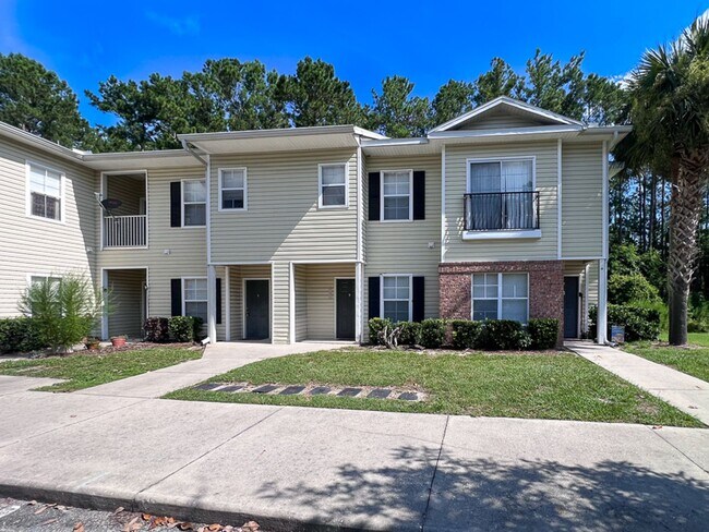 Building Photo - 2/2.5 Town Home in Magnolia Place Available NOW!