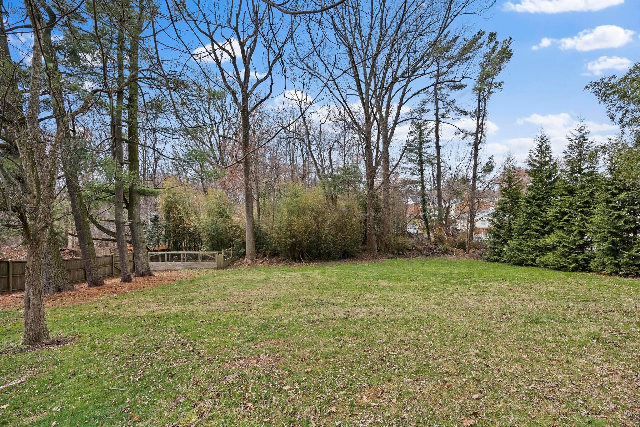 Building Photo - 8312 Savage Guilford Rd