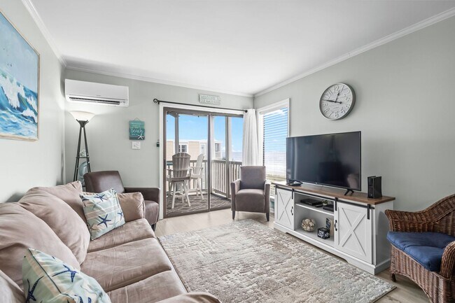 Building Photo - 2405 S Ocean Blvd