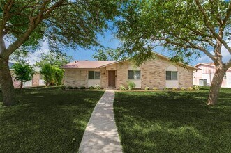 Building Photo - 1130 Greencove Ln