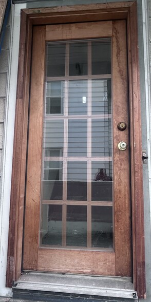Front Door - 31 Dix Ave