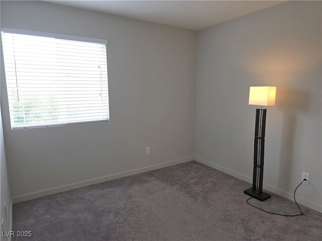 Building Photo - 1888 Molly Meadows St