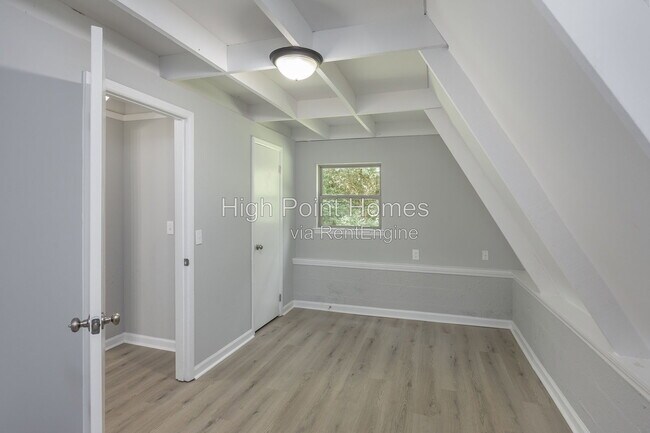 Building Photo - 1696 Johnson Rd