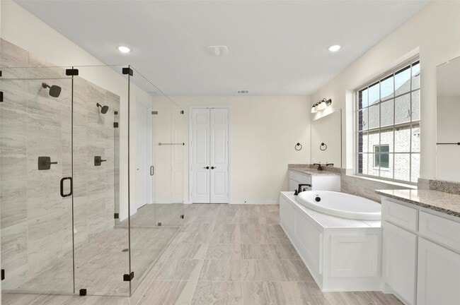 Building Photo - 601 Winslow Ln