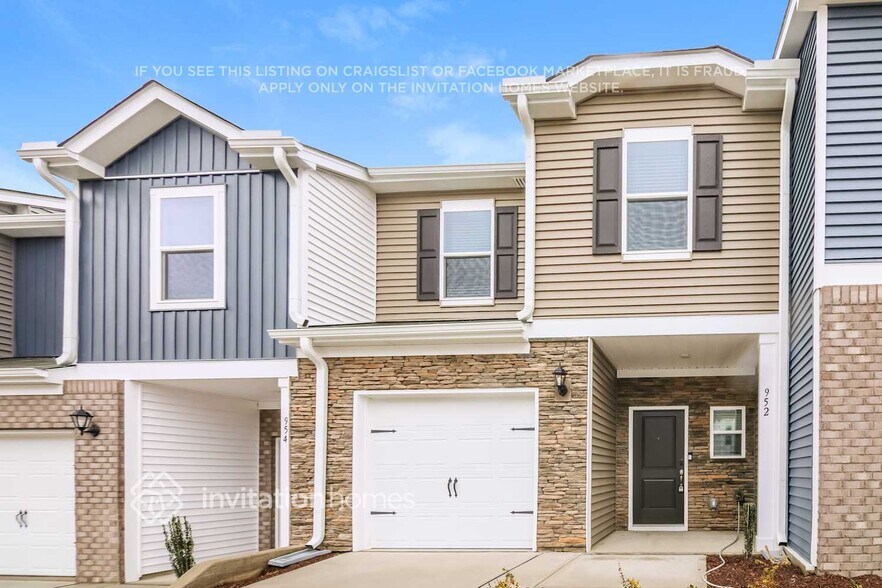 Building Photo - 952 Greenville Wy