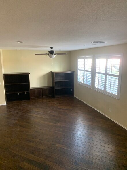 Building Photo - 419 Cool Creek Ct