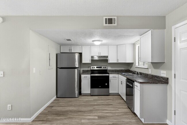 Building Photo - 116 Cheri Ln
