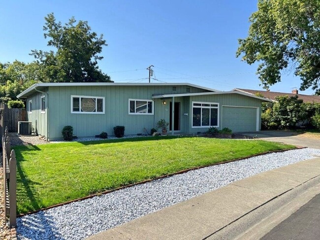 Building Photo - Renovated 3 Bedroom One Story *Vacaville *Pets Negotiable