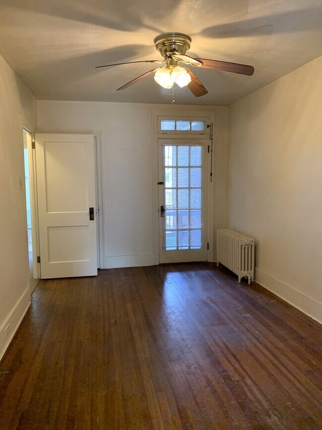 Building Photo - 1343-1347 Scotland Ave