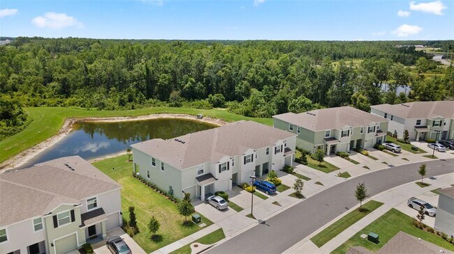 Building Photo - 11082 Crescent Deer Dr