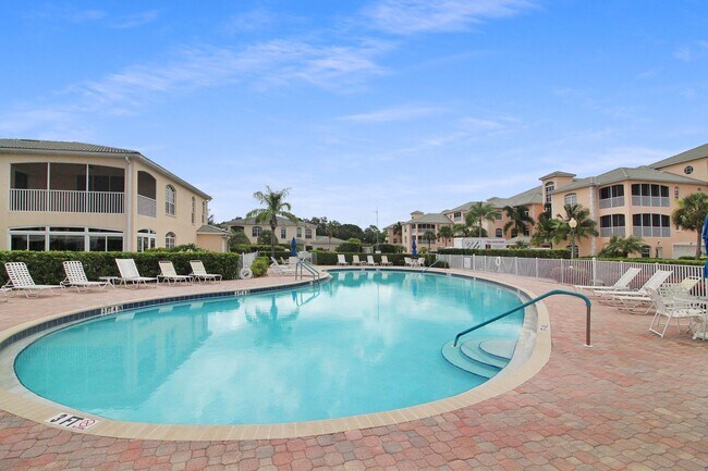 Building Photo - Gondola Park Annual Condo for Rent