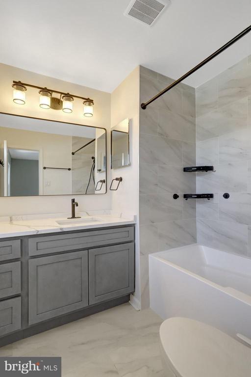 Building Photo - 8070 Powderbrook Ln