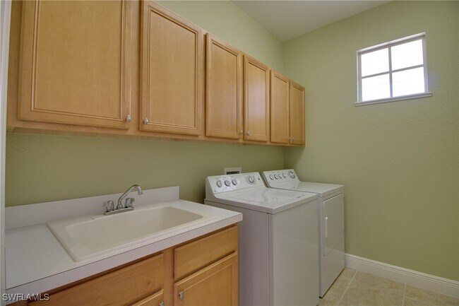 Building Photo - 28622 San Lucas Ln