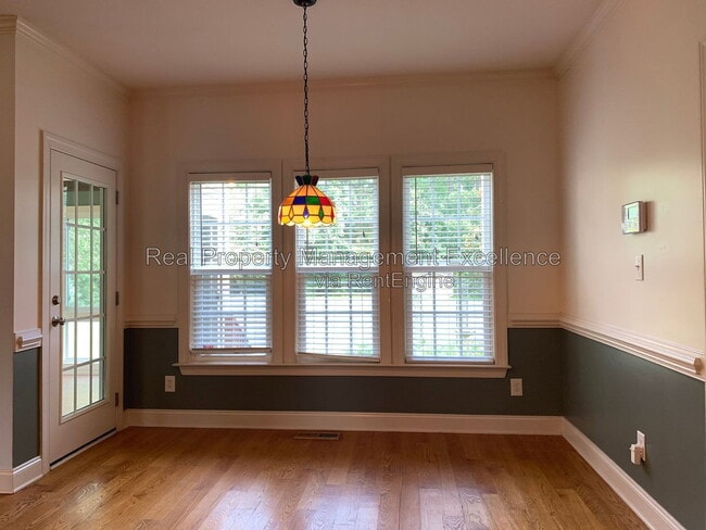 Building Photo - 1005 Hadley Meadows Dr