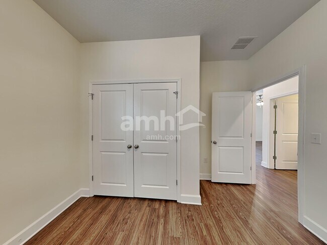 Building Photo - 4324 Reisswood Loop