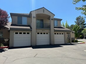 Building Photo - 3678 Warren Way