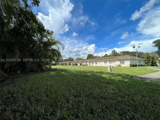 Building Photo - 5080 Sanctuary Way
