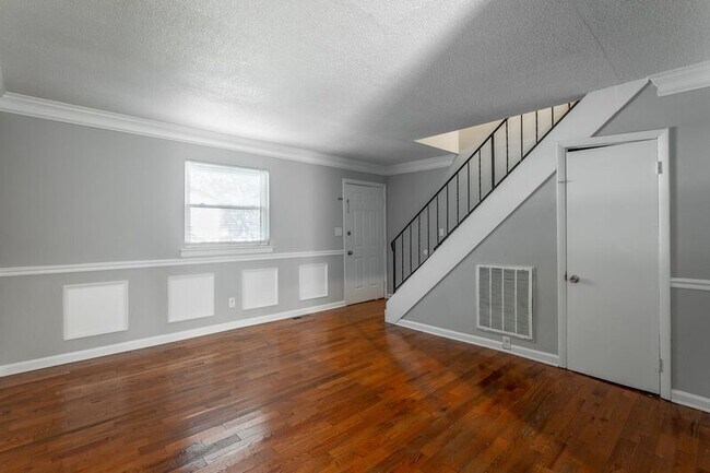 Building Photo - 1407 Mana Ln